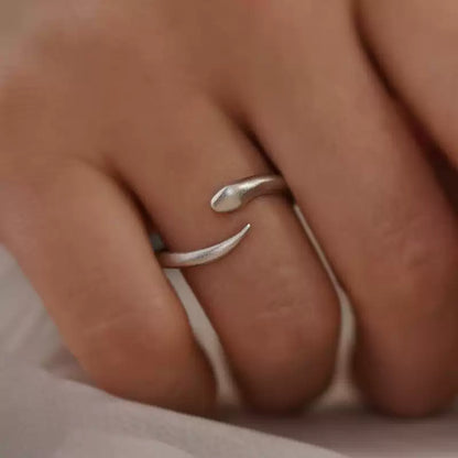 UNYI White Snake Adjustable Ring – Pure Silver