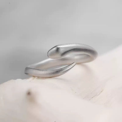 UNYI White Snake Adjustable Ring – Pure Silver